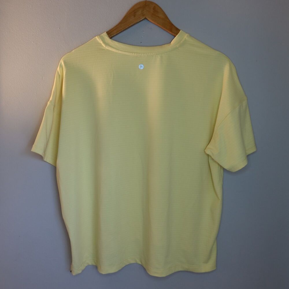 Marika T-Shirt Womens L Yellow Crew Neck Short Sleeve Side Slits y2k 90s boho